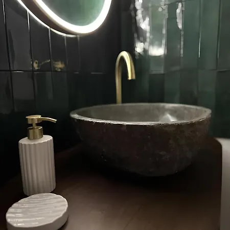 St Croix Appartement Style Haussmannien Lumineux 