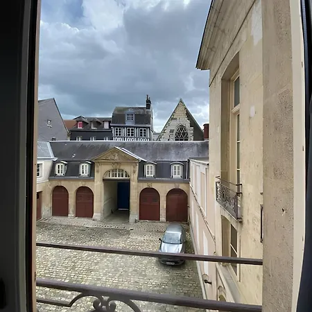 St Croix Appartement Style Haussmannien Lumineux 